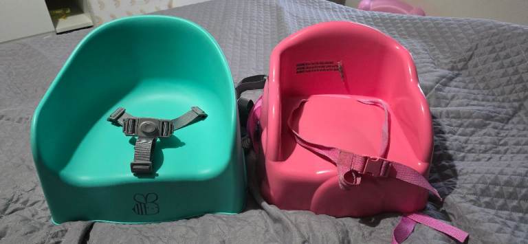 2 x table booster seats