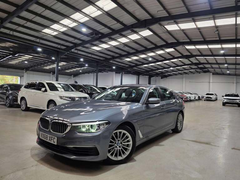 2018 BMW 5 Series 2.0 530e 9.2kWh SE Auto Euro 6 (s/s) 4dr SALOON Petrol/Electric Hybrid Automatic