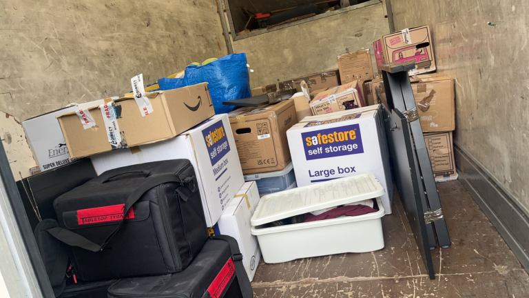 Removals / Man and Van Services - Affordable & Professional 🏡🚚