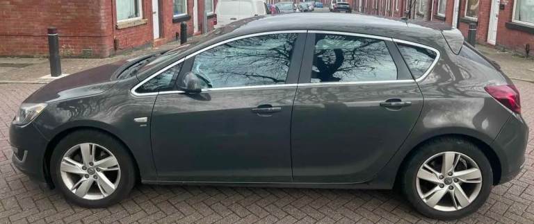 2013 Vauxhall Astra  (2.0 CDTI) 
