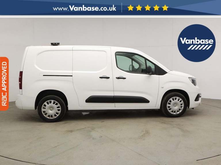 2020 Vauxhall Combo 1.5 Turbo D 2300 Sportive Panel Van 4dr Diesel Manual L2 H1 Euro 6 (s/s) (1 S...