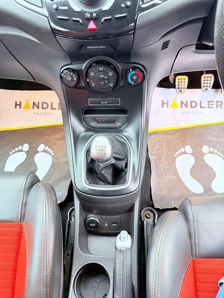 2014 Ford Fiesta 1.6T EcoBoost ST-2 Euro 5 3dr HATCHBACK Petrol Manual