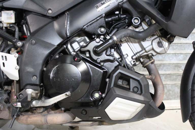 2018 18 SUZUKI DL 1000 AL8 V-STROM ABS TRADE SALE HPI CLEAR NEW MOT 26K WHITE