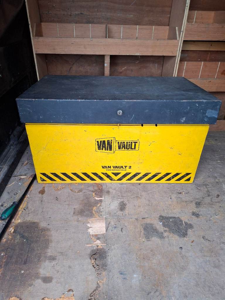 image for Van volt 2 