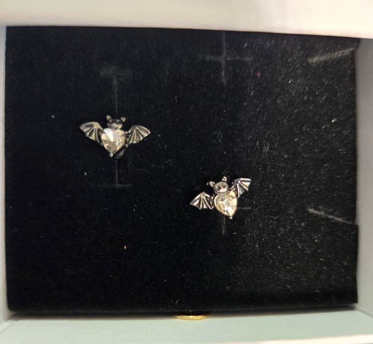 Thaya bat stud earrings 