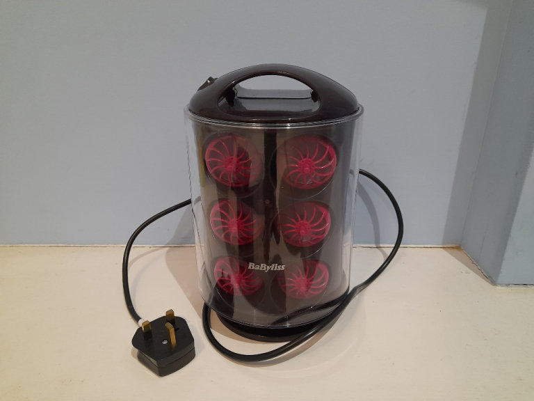 Babyliss curl pods (create curls in straight hair)