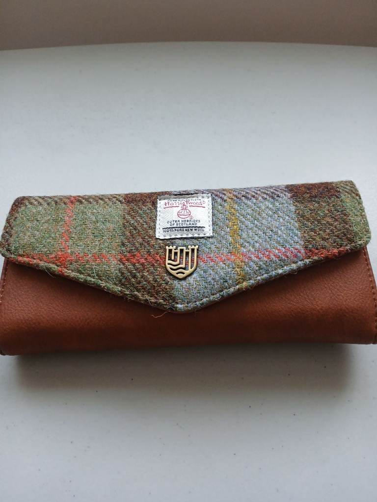 Harris Tweed purse by Islander NWT