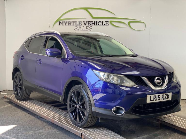 2015 Nissan Qashqai 1.6 dCi Tekna 2WD Euro 5 (s/s) 5dr HATCHBACK Diesel Manual