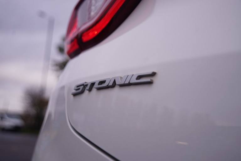 2022 Kia Stonic 1.0 T-GDi MHEV Connect SUV 5dr Petrol Hybrid Manual Euro 6 (s/s) (118 bhp) HATCHB...