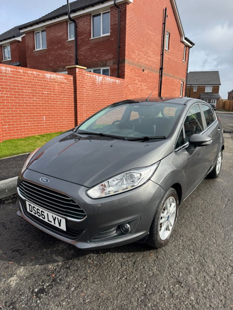 Ford, FIESTA, Hatchback, 2016, Manual, 1241 (cc), 5 doors