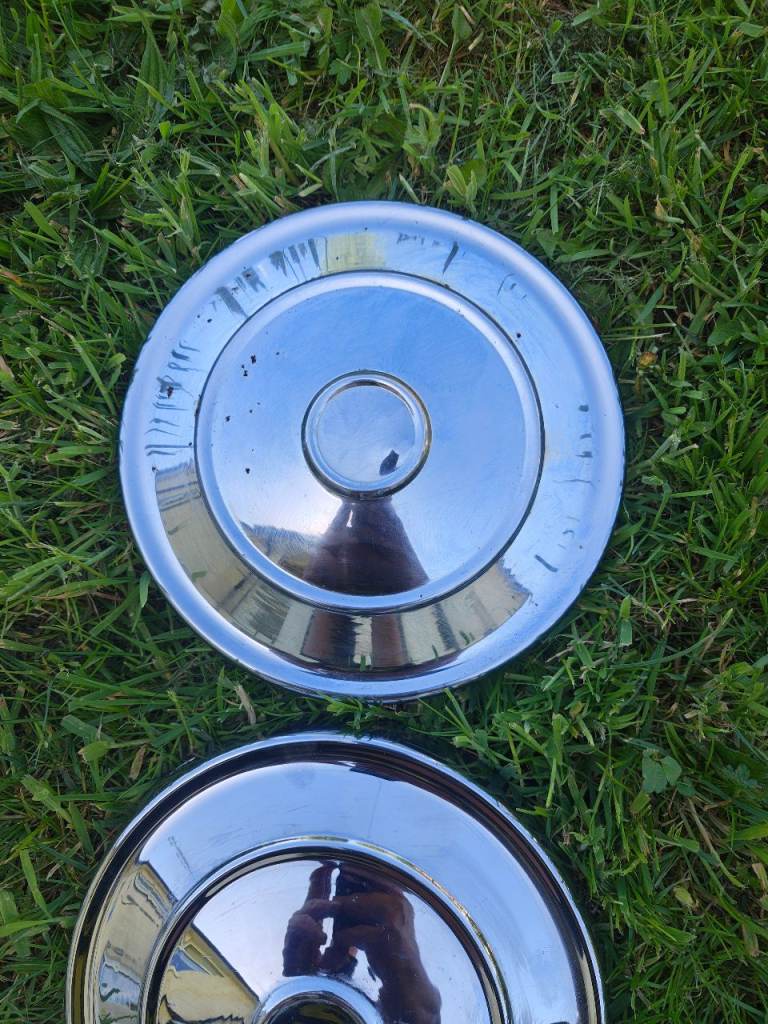 Escort chrome hub caps for mk 1 or 2 