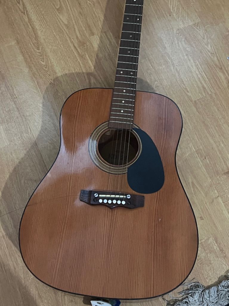 Acoustic guitar  Made in Italy 1 sting