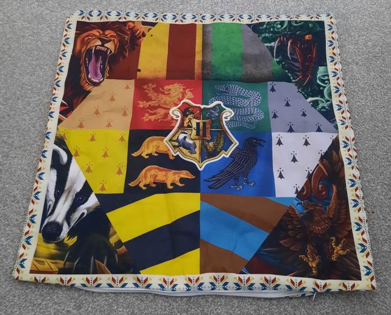 Harry Potter Cushion Covers  - 3 Piece Set - New