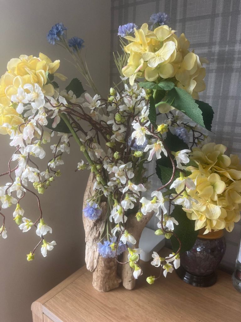 Flowers and display for sale 