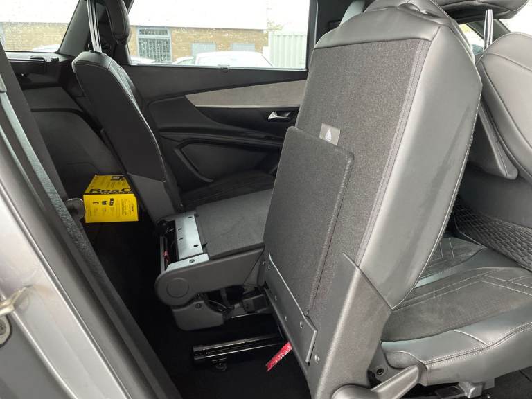 2021 Peugeot 5008 1.5 BlueHDi GT 5dr EAT8 HATCHBACK DIESEL Automatic