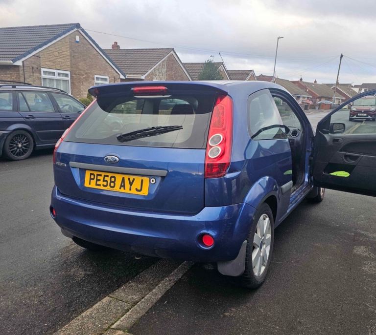 Ford, FIESTA, Hatchback, 2009, Manual, 1242 (cc), 3 doors