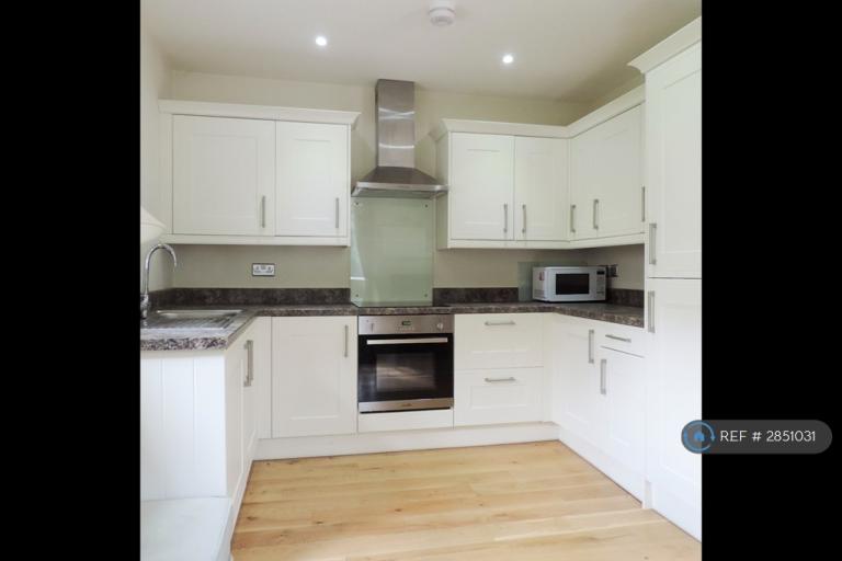 3 bedroom house in Woodfield Road, Bristol, BS6 (3 bed) (#2851031)