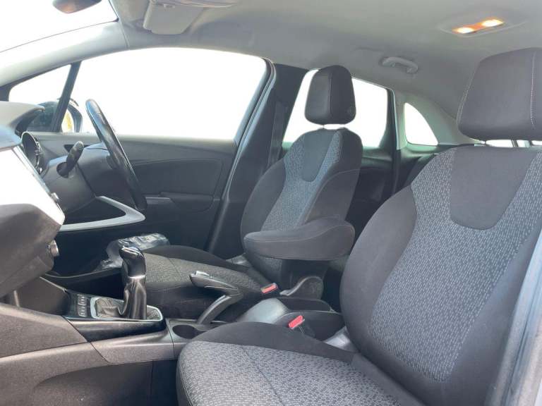 2021 Vauxhall Crossland 1.2 Griffin SUV 5dr Petrol Manual Euro 6 (s/s) (83 ps) HATCHBACK Petrol M...