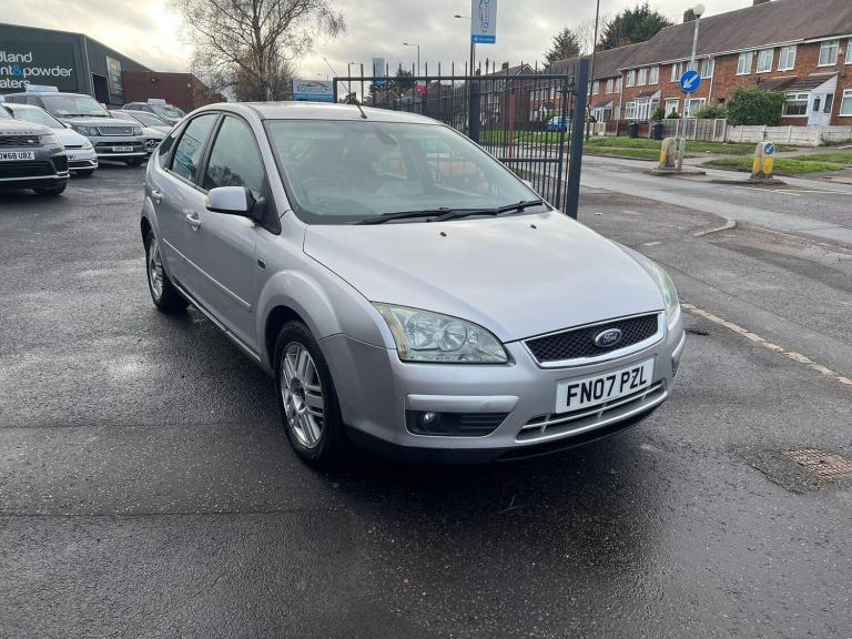 2007 Ford Focus 1.6 Ghia 5dr HATCHBACK PETROL Manual