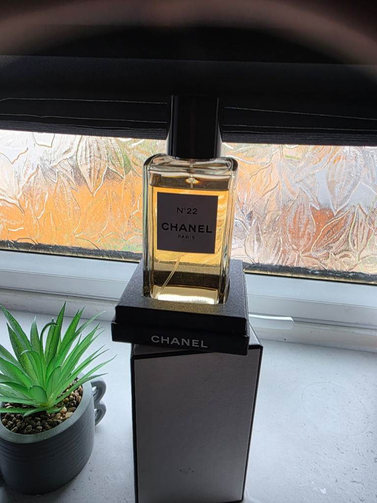 Brand new boxed chanel no 22 200ml