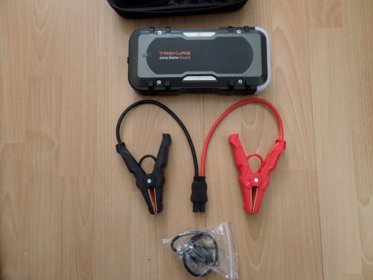 Portable jump starter pack 