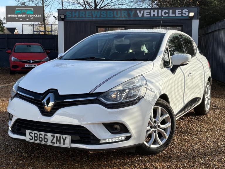 2016 Renault Clio 0.9 TCe Dynamique Nav Hatchback 5dr Petrol Manual Euro 6 (s/s) (90 ps) Hatchbac...