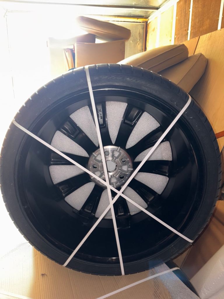 Tesla model X wheels full set