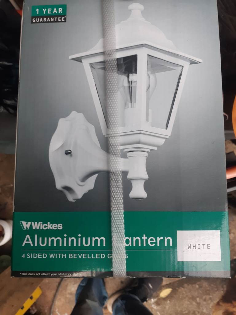 Outside  Coach lamps