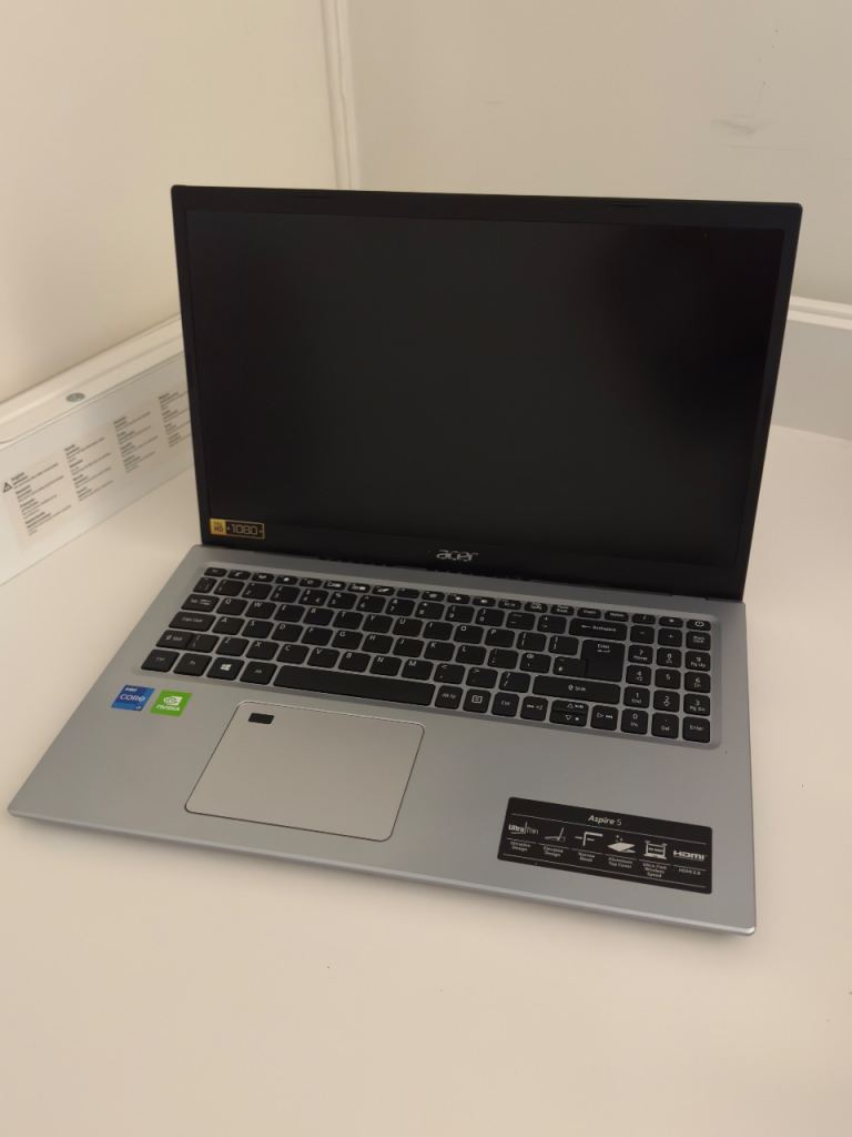 acer aspire 5  I7 laptop notebook