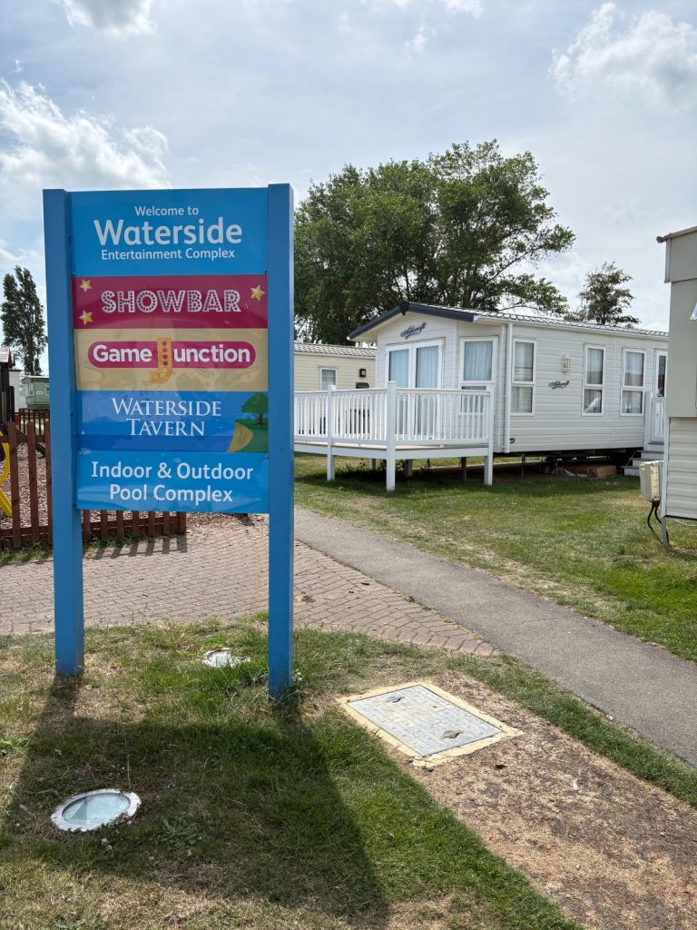 A range of beautiful caravans right on the Kent Coast!! ☀️