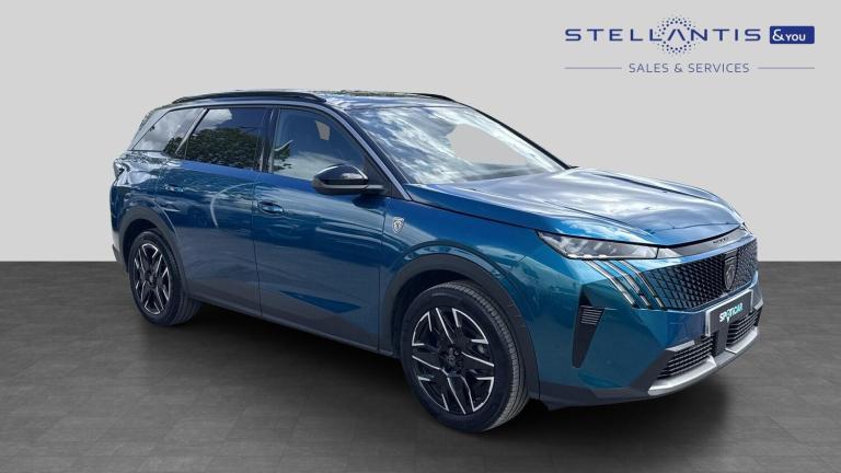 2025 Peugeot 5008 1.2 Hybrid 136 GT 5dr e-DSC6 HATCHBACK PETROL Automatic