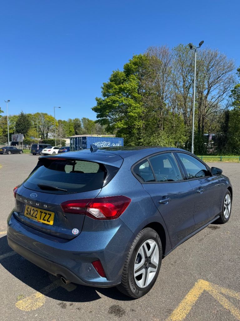 Ford Focus 2022 chrome blue 1.0 trend