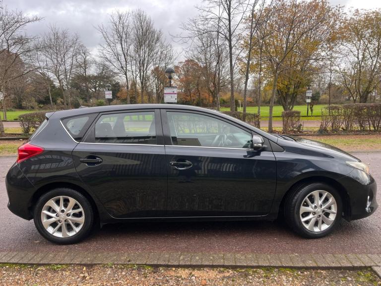 2014 Toyota Auris 1.6 V-Matic Icon 5dr HATCHBACK PETROL Manual