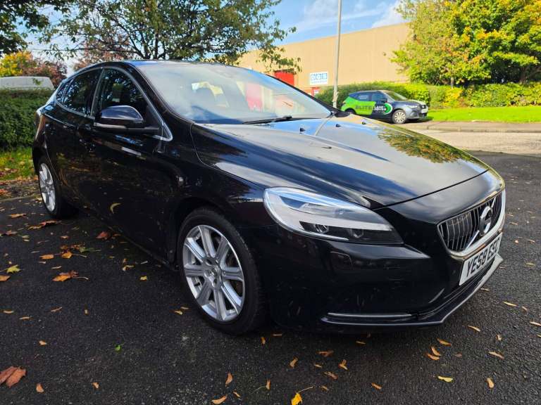 2018 Volvo V40 D3 [4 Cyl 150] Inscription 5dr HATCHBACK DIESEL Manual