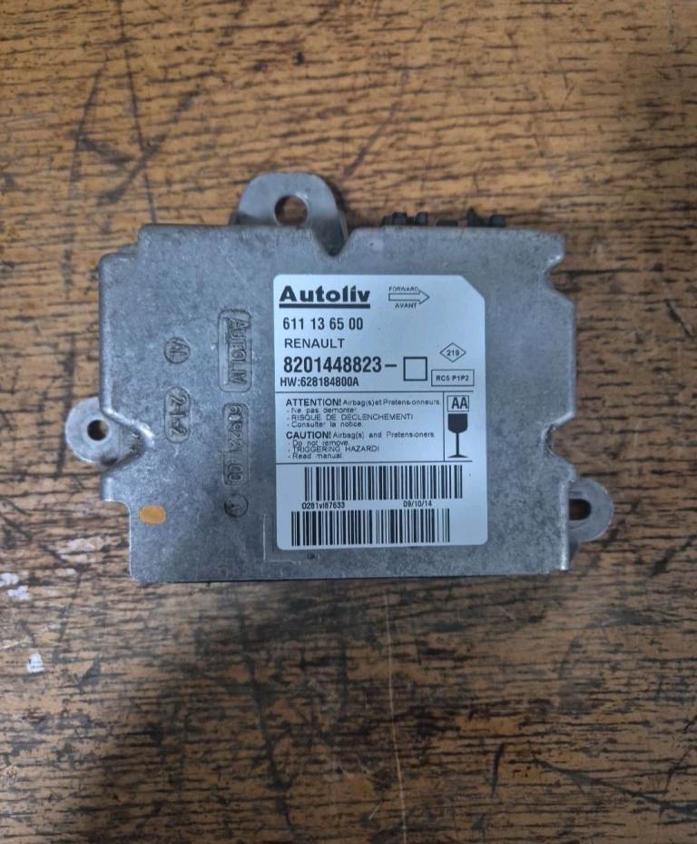 VAUXHALL MOVANO F3500 L3H2 CDTI 2015 AIRBAG CONTROL MODULE 8201448823