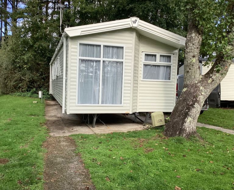 Lovely 6 berth static on family friendly site near Newquay Cornwall 