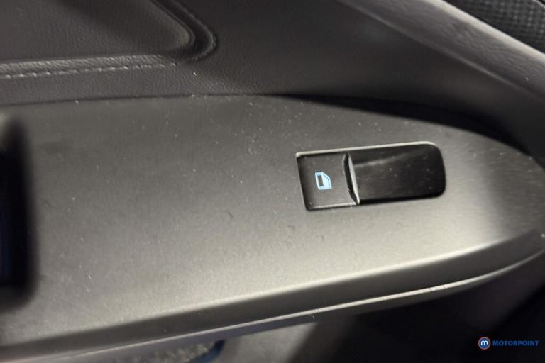 2022 Ford Focus 1.0 EcoBoost Hybrid mHEV 155 ST-Line Vignale 5dr Hatchback Petrol Manual