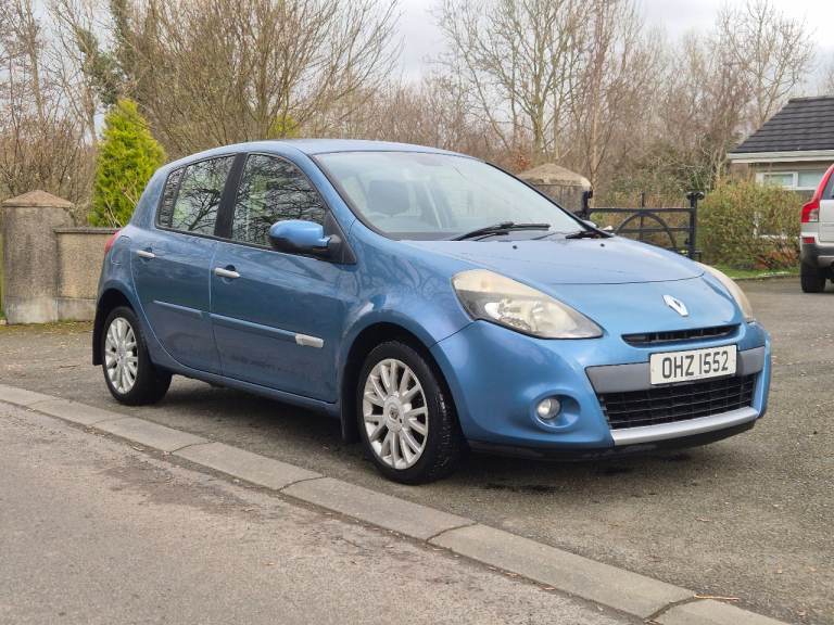 Automatic, Renault, CLIO, 2011, 1598 (cc), 5 doors