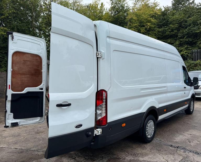 2016 Ford Transit 2.2 TDCi 350 Panel Van 5dr Diesel Manual RWD L4 H3 Euro 5 (DRW) (155 ps) PANEL ...