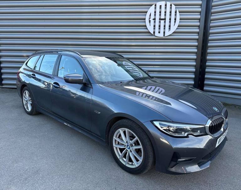 2021 BMW 3 Series 2.0 330e SE Professional Auto 5dr Estate Hybrid Automatic