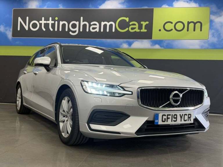 2019 Volvo V60 2.0 D3 Momentum Estate 5dr Diesel Auto Euro 6 (s/s) (150 ps) Estate Diesel Automatic