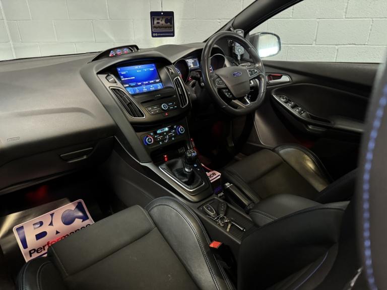 FORD FOCUS 2.3 T EcoBoost RS Grey Manual Petrol 2016