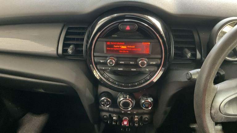 2016 MINI Hatch 1.5 Cooper 5dr HATCHBACK PETROL Manual