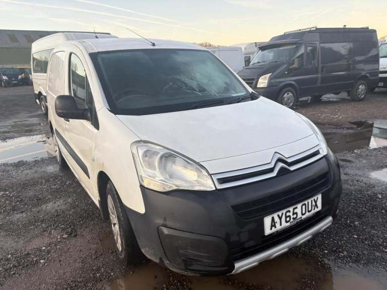 2015 Citroen Berlingo 1.6 HDi 625Kg XTR+ 90ps PANEL VAN DIESEL Manual