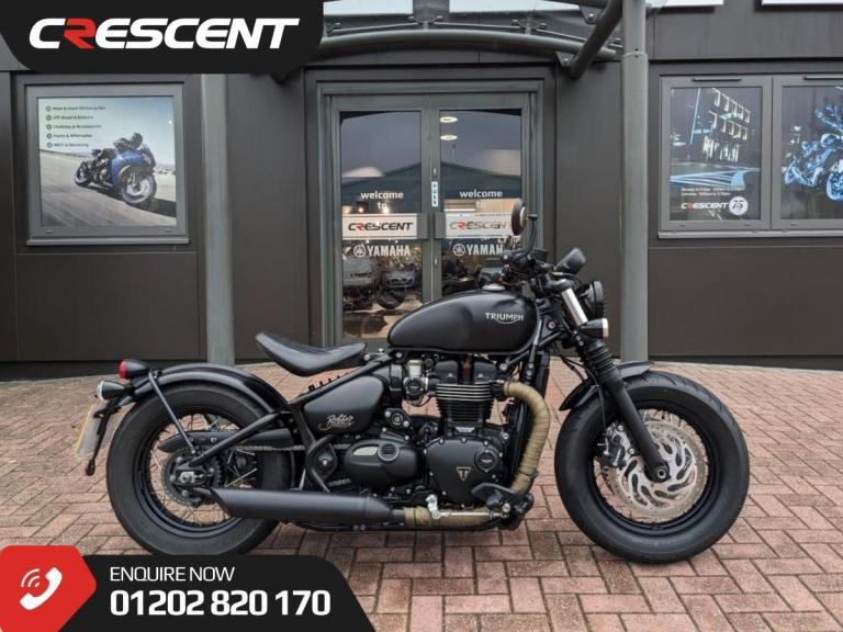 TRIUMPH BONNEVILLE BOBBER BLACK 2019- QUILTED SEAT- FRESHLY SERVICED - RAD GUARD