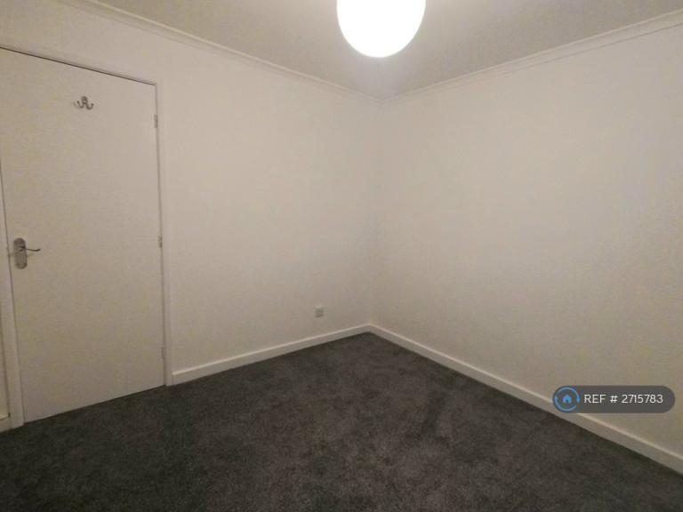 2 bedroom flat in Fulwood, Preston, PR2 (2 bed) (#2715783)