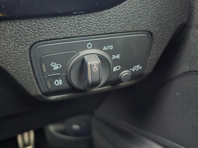 2020 Audi Q2 35 TFSI Black Edition 5dr S Tronic ESTATE PETROL Automatic