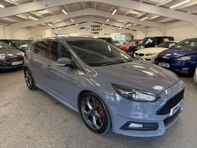 2015 Ford Focus 2.0T EcoBoost ST-3 5dr HATCHBACK PETROL Manual