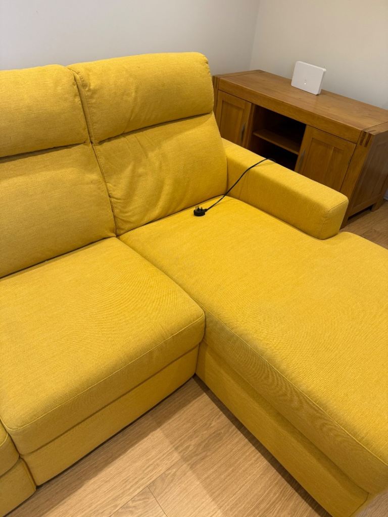 Reclining sofa 