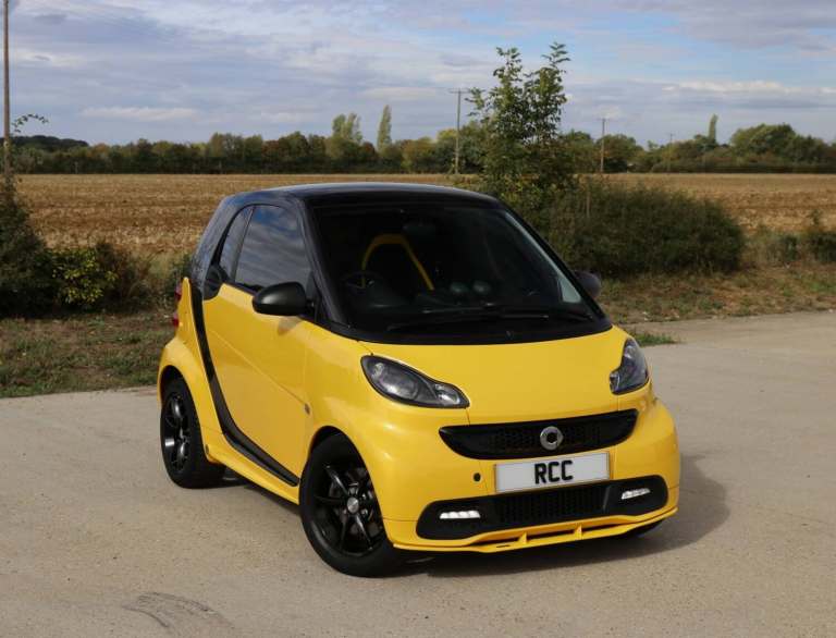 2013 smart fortwo Cityflame mhd 2dr Softouch Auto COUPE Petrol Automatic